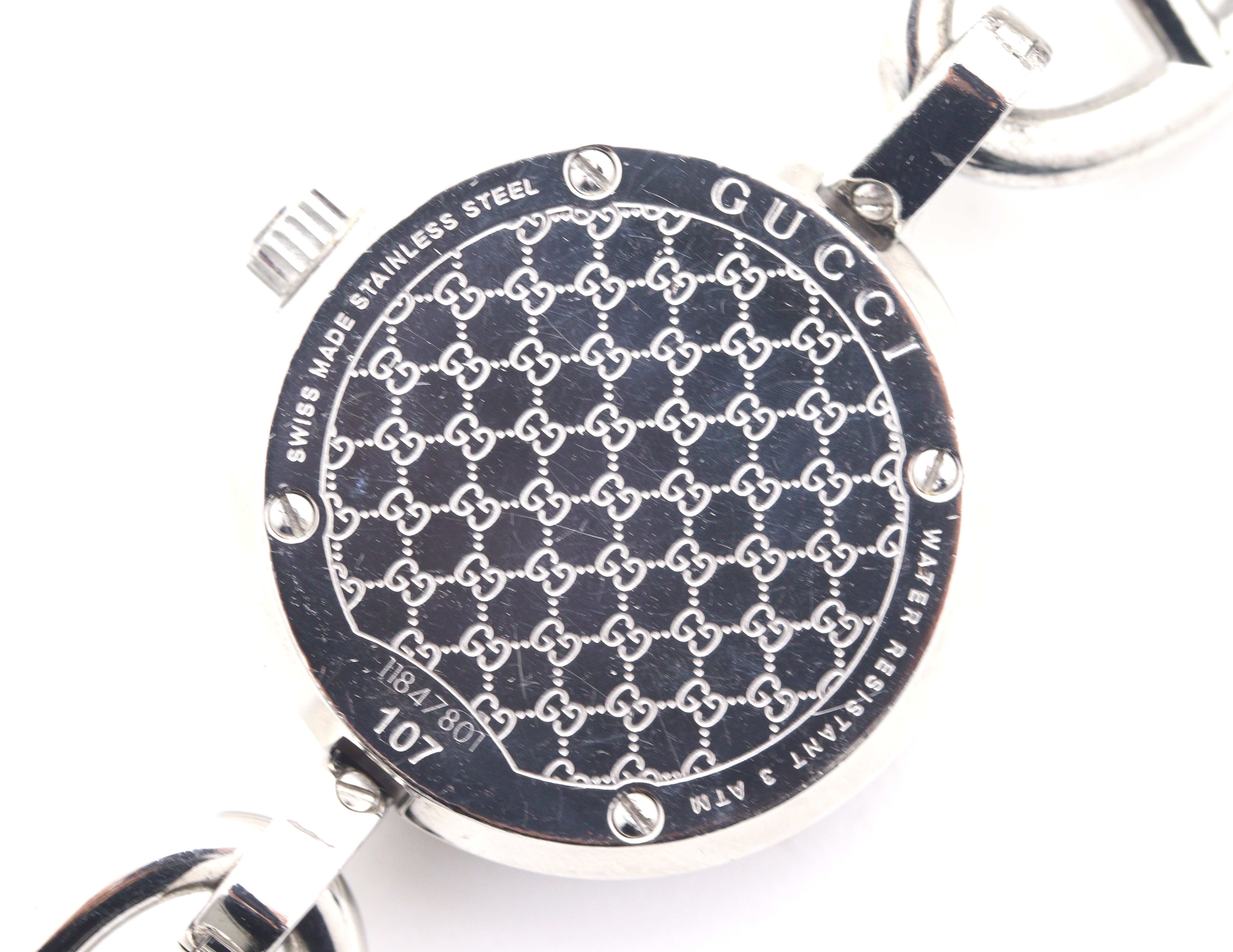 GUCCI グッチ 107 レディース腕時計 クオーツ ピンクシェル文字