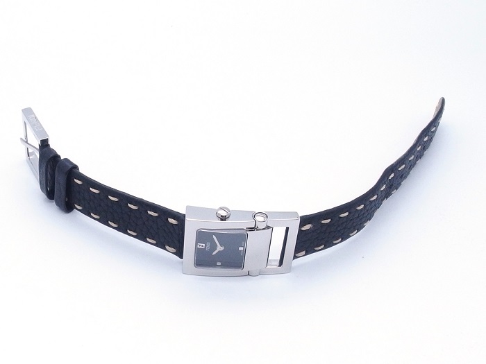 FENDI フェンデイ 5200L ブラック ステンレス/カワ 女性 クォーツ