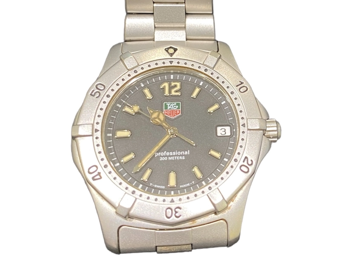 以前他サイトで購入しました腕時計　タグ・ホイヤー　WK1110