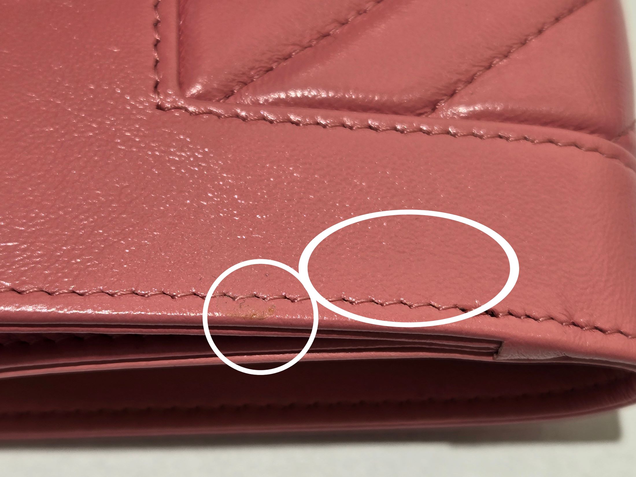 CHANEL シャネル マドモアゼル Vステッチ三つ折財布 ピンク SV
