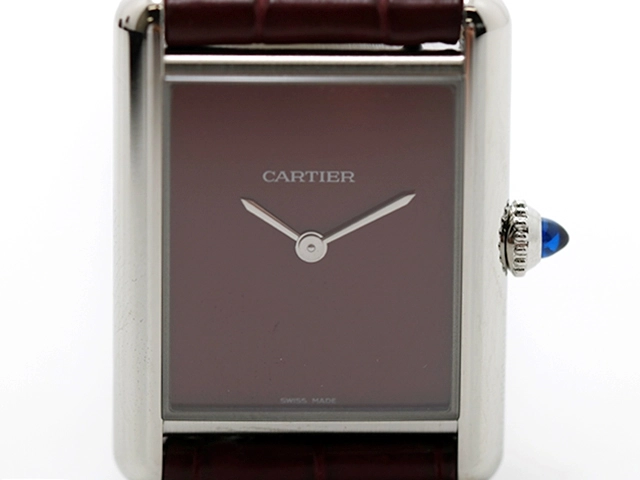 未使用品】cartier ｶﾙﾃｨｴ ﾀﾝｸﾏｽﾄLM 時計 ｸｫｰﾂ 日常生活防水 WSTA0054