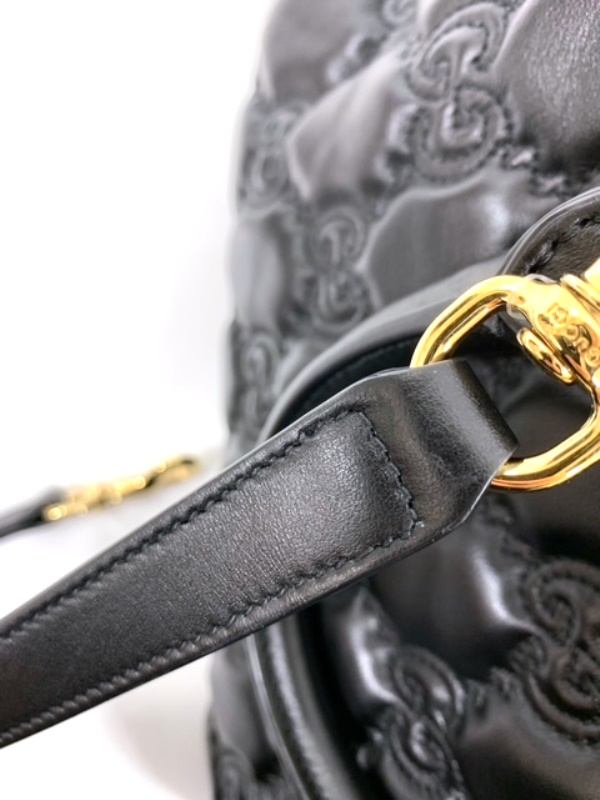 グッチGUCCI GG マトラッセミディアムバッグブラック702242美品