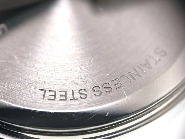 GUCCI グッチ　レディース クオーツ　Gタイムレス YA126542　ホワイトシェル12PD文字盤 SS【472】HK