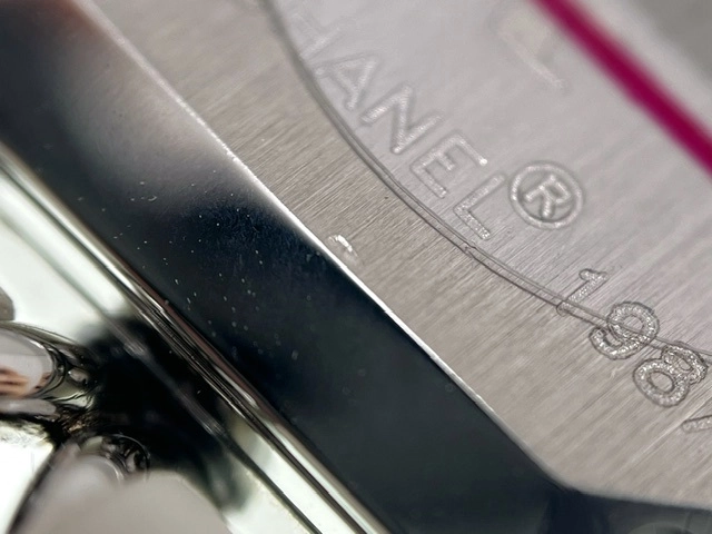 CHANEL シャネル　レディース クオーツ　プルミエールL H1639　ホワイトシェル文字盤 SS/レザー【472】HK