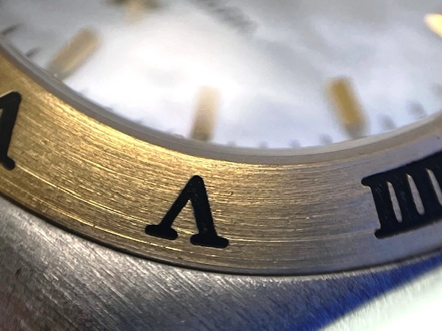 OMEGA オメガ　レディース クオーツ　コンステレーション ミニ 1262.70.00　ホワイトシェル文字盤 YG/SS【472】HK