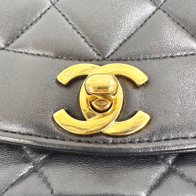 CHANEL シャネル マトラッセ ダイアナフラップ チェーンショルダー ブラック ラムスキン【432】2148103586101