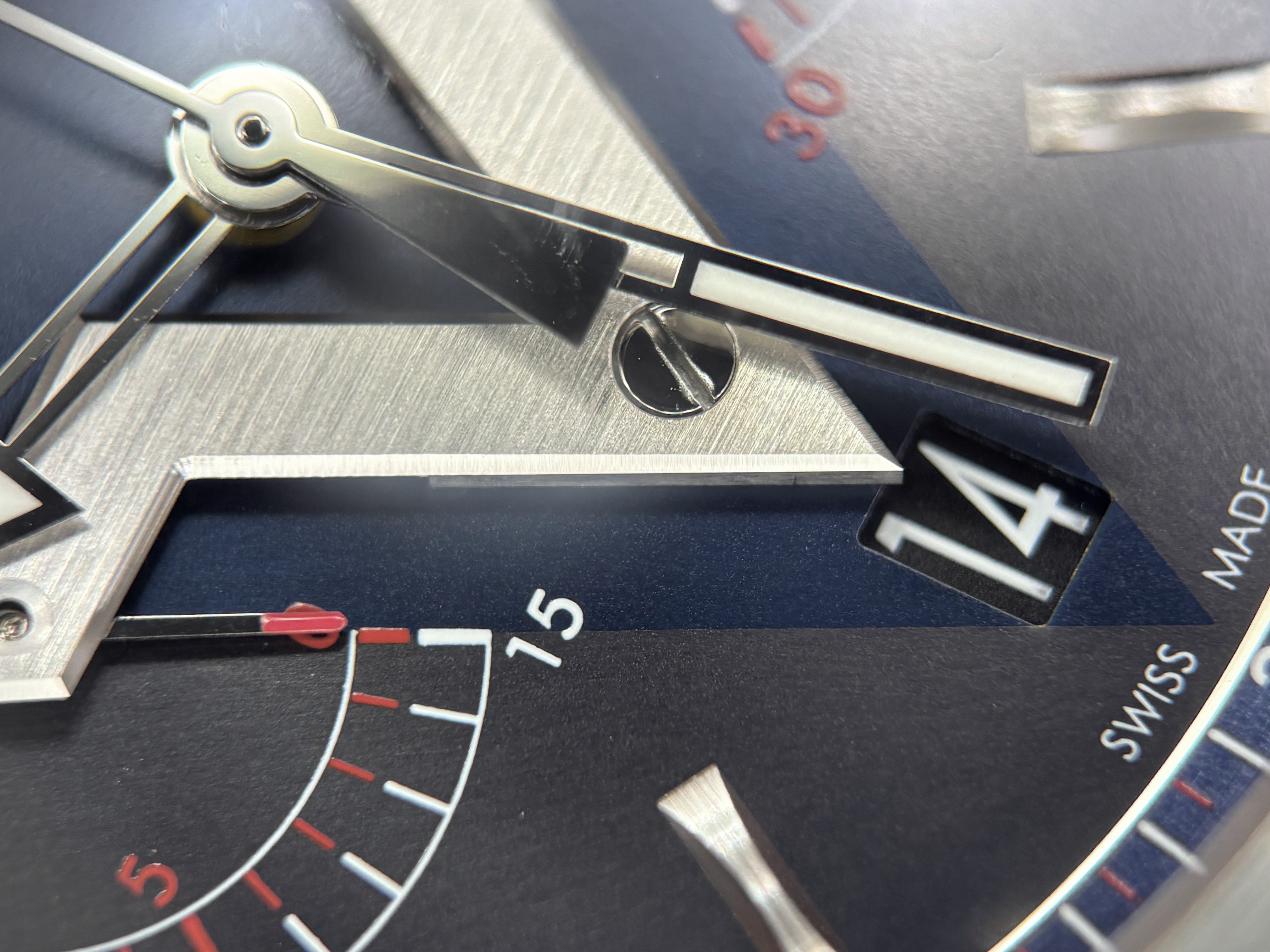 LOUIS VUITTON ルイ・ヴィトン 腕時計 ヴォヤージャー Q7D60