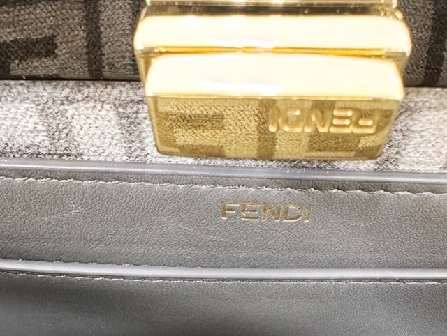 ✨新品未使用✨️FENDI PEEKABOO 未使用品 FENDI フェンディ ピーカブー ISeeU アイシー