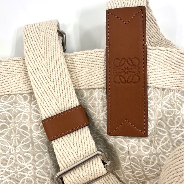 LOEWE ロエベ クロスボディバッグ ベージュ B935S76X01【472】MM
