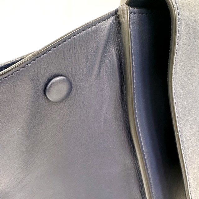 CELINE セリーヌ トラペーズ ミディアム ハンドバッグ ネイビー CELINE セリーヌ トラペーズ ミディアム ハンドバッグ ネイビー
