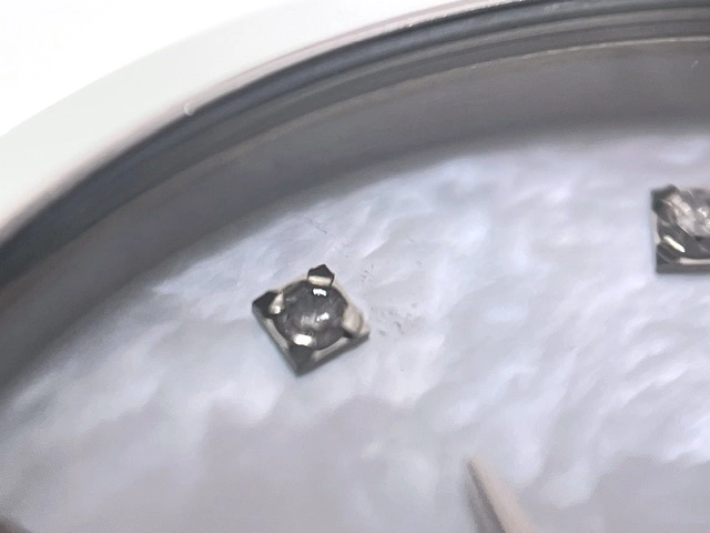 GUCCI グッチ　レディース クオーツ　Gタイムレス YA126542　ホワイトシェル12PD文字盤 SS【472】HK