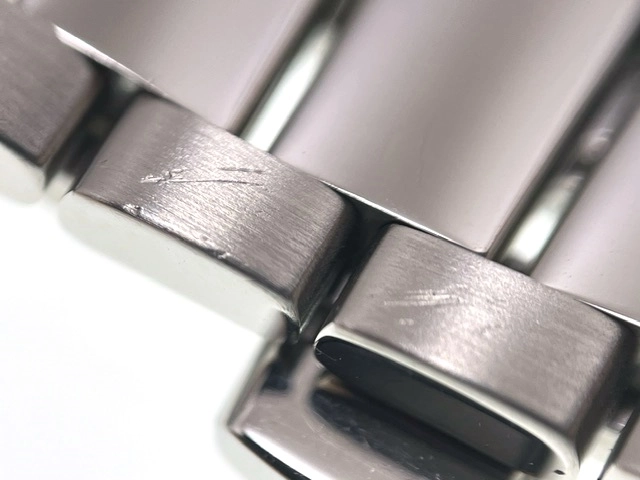 GUCCI グッチ　レディース クオーツ　Gタイムレス YA126542　ホワイトシェル12PD文字盤 SS【472】HK