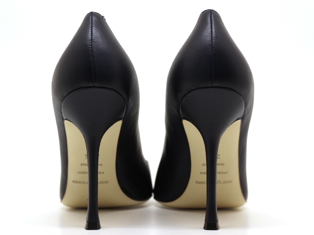 美品　セルジオロッシ　黒パンプス　38.5サイズ Sergio Rossi(セルジオ ロッシ)｜SURGE パンプス/ブラック＋アクア