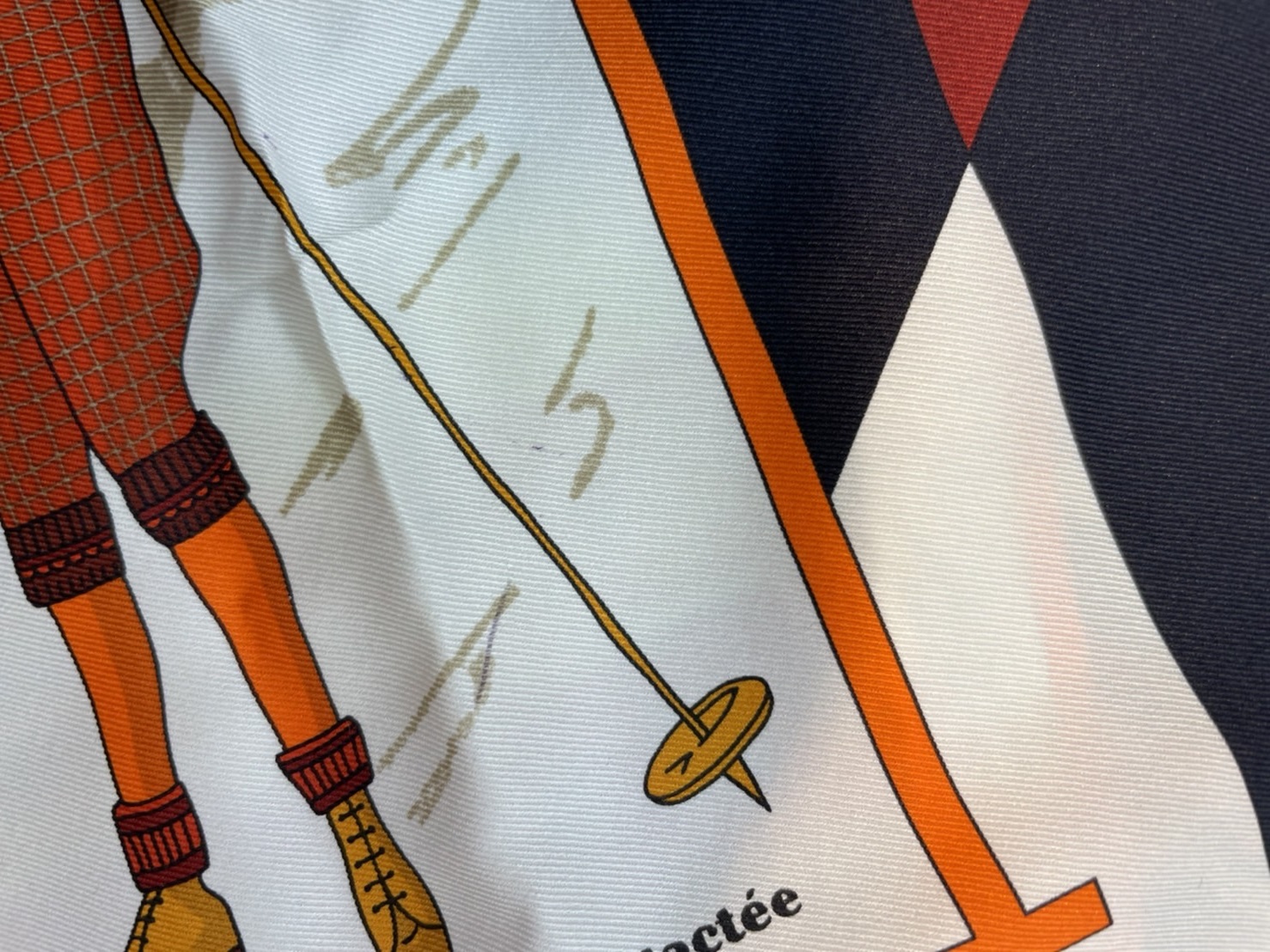 HERMES カレ70 Aux Sports d'Hiver アイボリー/ブラック/オレンジ