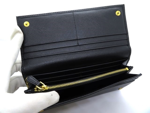 PRADA プラダ 二つ折り長財布 サフィアーノ ブラック 1M1132 【474